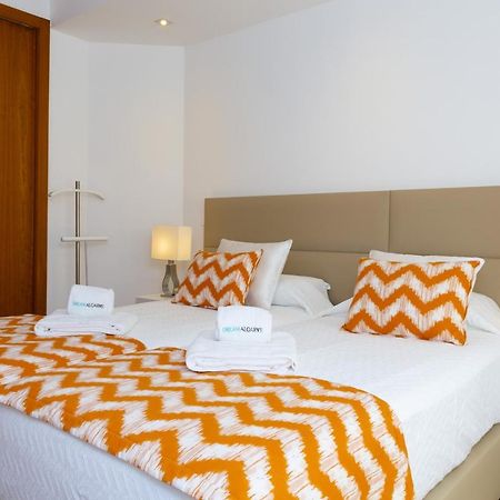Luzbay Pool Apartments Екстериор снимка