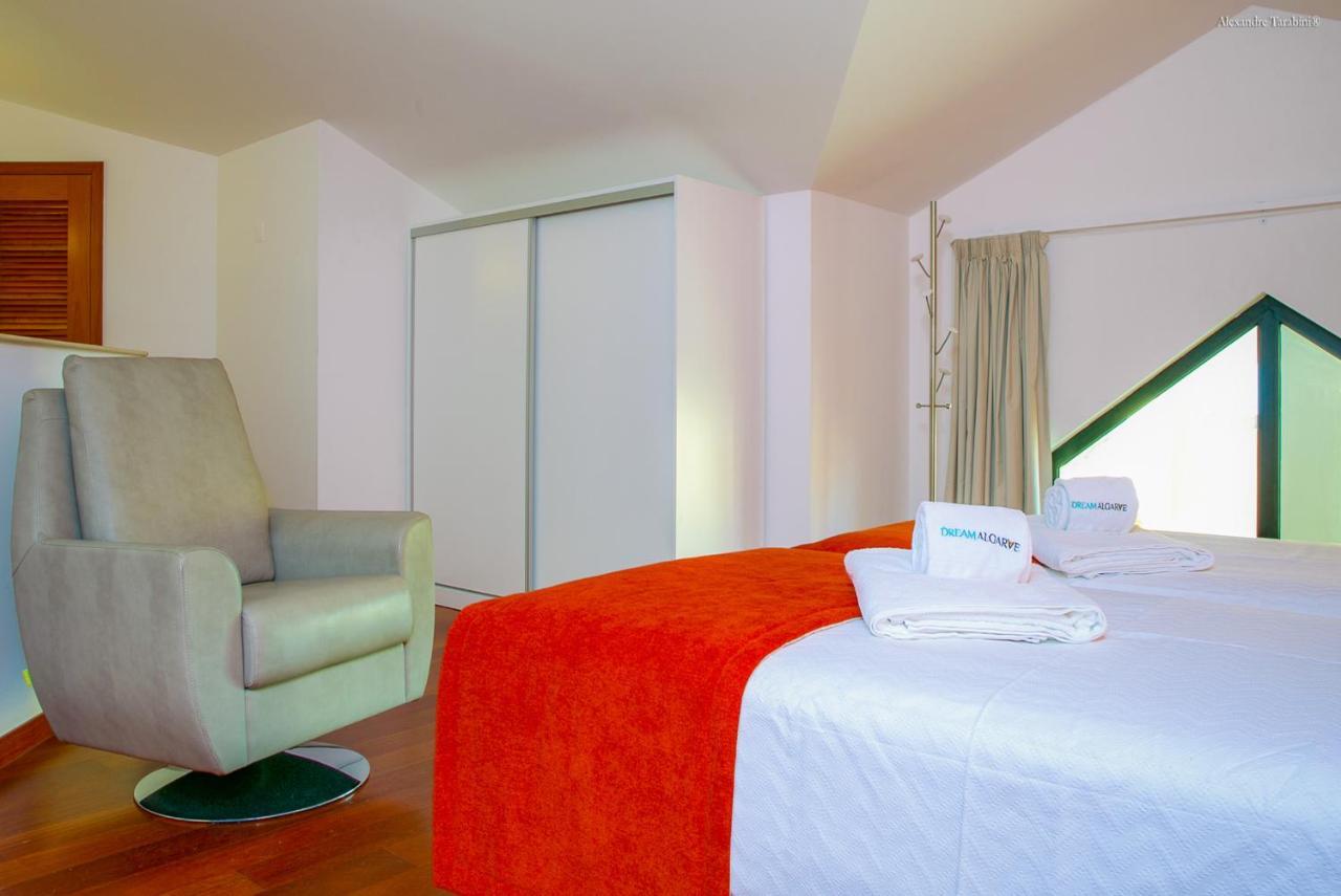 Luzbay Pool Apartments Екстериор снимка