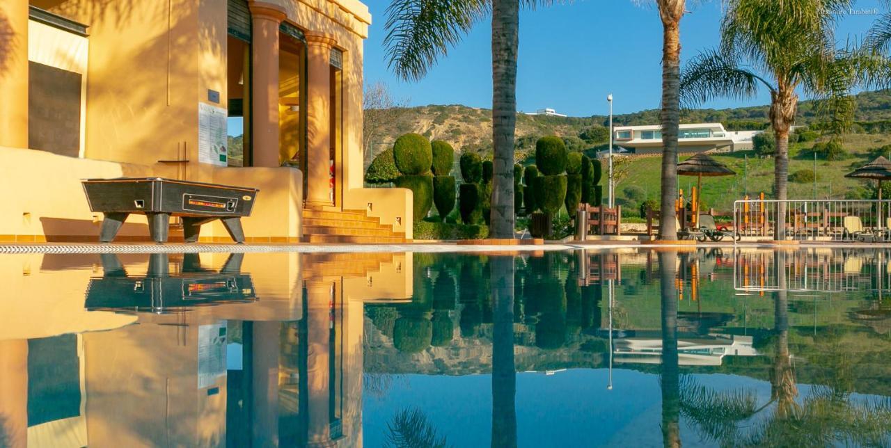 Luzbay Pool Apartments Екстериор снимка